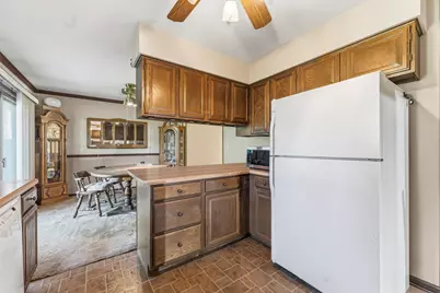 915 Carriage Drive, Algonquin, IL 60102 - Photo 4