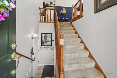 5302 Cobblers Crossing, McHenry, IL 60050 - Photo 2