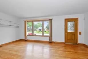 1606 Kensington Ave, Westchester, IL 60154 - Photo 6