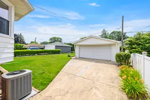 1606 Kensington Ave, Westchester, IL 60154 - Photo 24