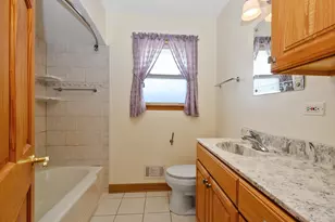 1606 Kensington Ave, Westchester, IL 60154 - Photo 14