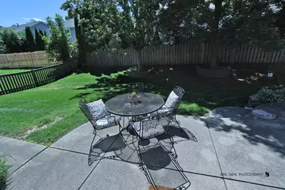 268 Pembrook Lane, Mundelein, IL 60060 - Photo 24