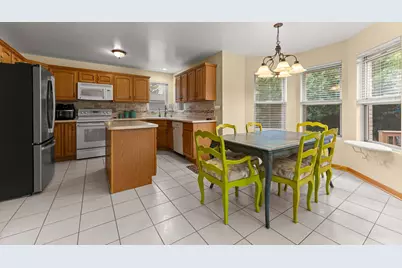 5441 Christopher Drive, Oak Forest, IL 60452 - Photo 18