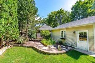 314 E Woodland Rd, Lake Bluff, IL 60044 - Photo 24
