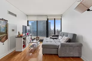 225 N Columbus St, Chicago, IL 60601 - Photo 2