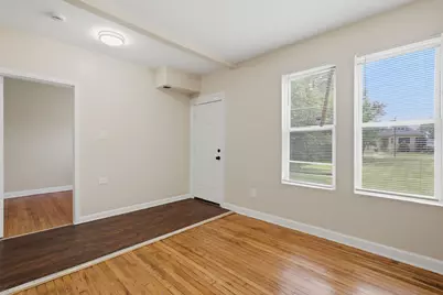 10215 S Aberdeen Street, Chicago, IL 60643 - Photo 4