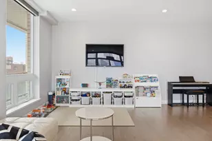 236 S Racine Ave, Chicago, IL 60607 - Photo 12