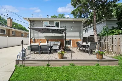 5845 Keeney Street, Morton Grove, IL 60053 - Photo 18