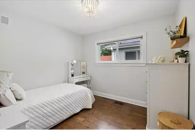 5845 Keeney Street, Morton Grove, IL 60053 - Photo 12