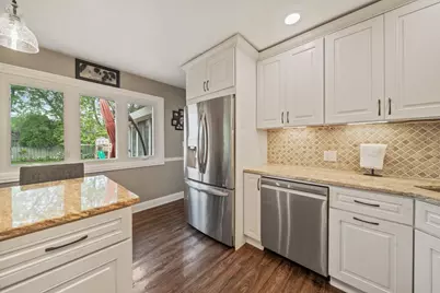 5N506 Santa Fe Trail, Bloomingdale, IL 60108 - Photo 8