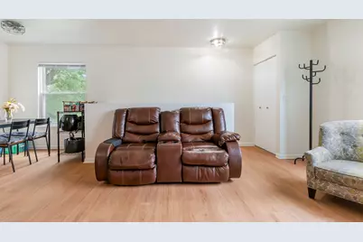 883 Wellington Avenue #61, Elk Grove Village, IL 60007 - Photo 6