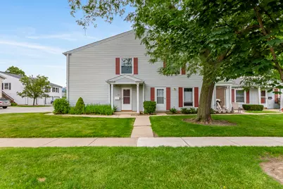 883 Wellington Avenue #61, Elk Grove Village, IL 60007 - Photo 1