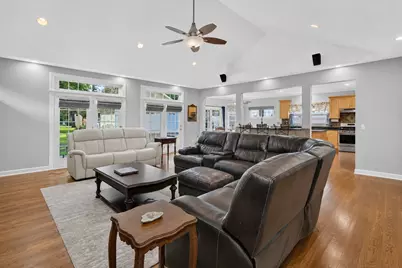 4344 Elm Street, Downers Grove, IL 60515 - Photo 22