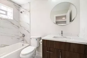 929 Washington St, Evanston, IL 60202 - Photo 8