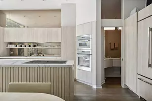 509 W Grant Pl, Chicago, IL 60614 - Photo 10
