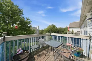 1719 Autumn Ave, Schaumburg, IL 60193 - Photo 18