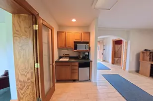 805 E Palatine Rd, Palatine, IL 60074 - Photo 18