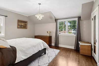 5940 N Knox Avenue, Chicago, IL 60646 - Photo 16