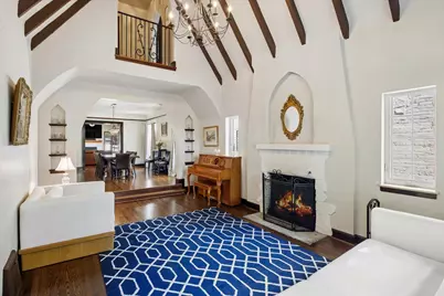 5940 N Knox Avenue, Chicago, IL 60646 - Photo 6