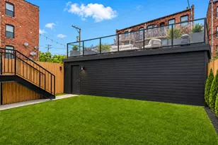 4721 S Ingleside Ave, Chicago, IL 60615 - Photo 2
