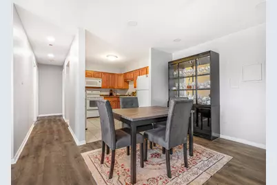 107 W Elk Trail #206, Carol Stream, IL 60188 - Photo 6