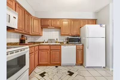 107 W Elk Trail #206, Carol Stream, IL 60188 - Photo 10