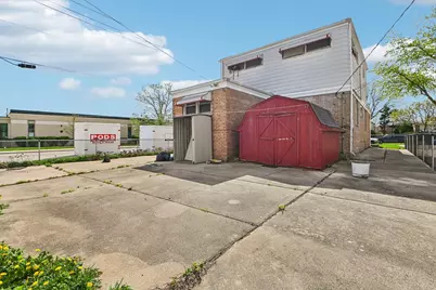 8853 S Troy Avenue, Evergreen Park, IL 60805 - Photo 24