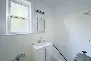 3449 N Elaine Pl, Chicago, IL 60657 - Photo 10