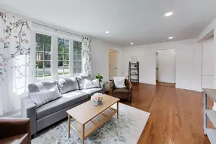 427 S Western Ave, Park Ridge, IL 60068 - Photo 4