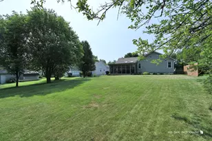 3304 W 3rd Ave, McHenry, IL 60050 - Photo 22