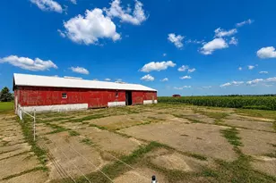 15251 W Coffman Rd, Forreston, IL 61030 - Photo 20
