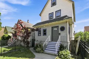 4440 N Kasson Ave, Chicago, IL 60630 - Photo 2