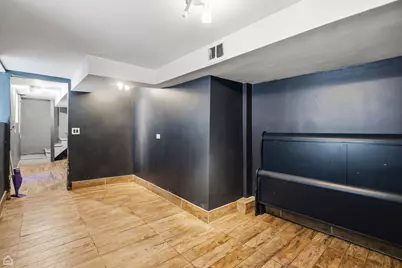 4440 N Kasson Avenue, Chicago, IL 60630 - Photo 22