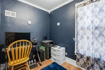 4440 N Kasson Avenue, Chicago, IL 60630 - Photo 14