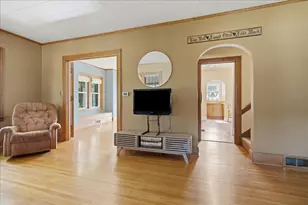 9 Hale Ct, Normal, IL 61761 - Photo 4