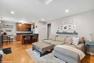2307 W Haddon Ave, Chicago, IL 60622 - Photo 2