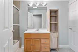 2307 W Haddon Ave, Chicago, IL 60622 - Photo 12