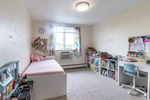 1475 Rebecca Dr, Hoffman Estates, IL 60194 - Photo 12
