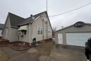 140 S 4th St, Albion, IL 62806 - Photo 20