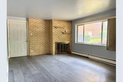7426 W 111th Street #610, Worth, IL 60482 - Photo 6