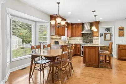 1137 Hyde Park Lane, Naperville, IL 60565 - Photo 12