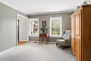 1137 Hyde Park Ln, Naperville, IL 60565 - Photo 14