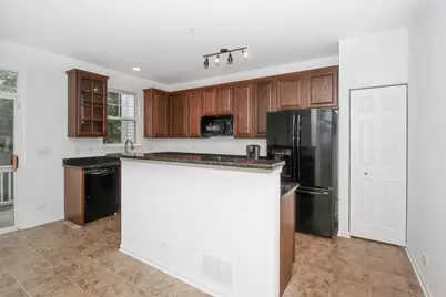 1245 Tuscany Drive, Streamwood, IL 60107 - Photo 10