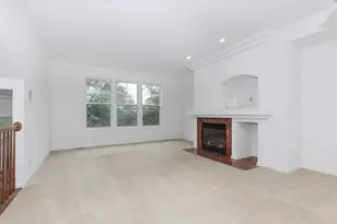 1245 Tuscany Dr, Streamwood, IL 60107 - Photo 4