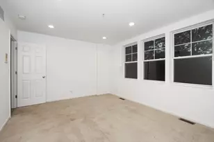 1245 Tuscany Dr, Streamwood, IL 60107 - Photo 14