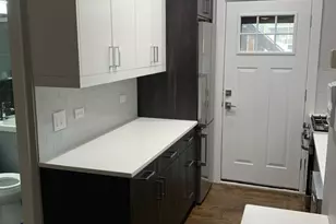 709 W Barry Ave, Chicago, IL 60657 - Photo 4