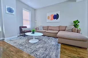 610 N May St, Chicago, IL 60642 - Photo 2