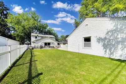 833 E Rockland Road, Libertyville, IL 60048 - Photo 28