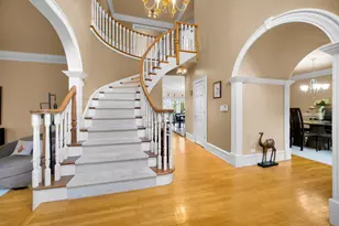8 Lakeside Dr, South Barrington, IL 60010 - Photo 10