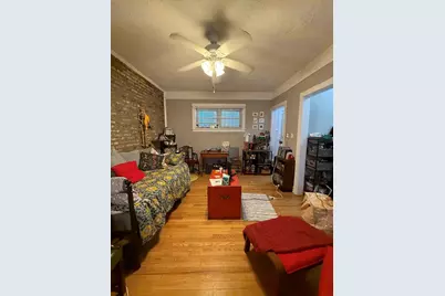 713 W Barry Avenue #S2, Chicago, IL 60657 - Photo 8